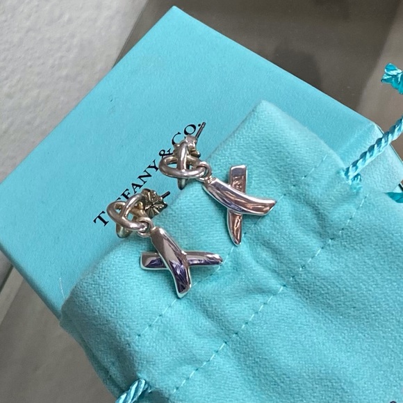 Tiffany & Co. RARE Paloma Picasso Silver Kiss X Graffiti Dangle Earrings - Picture 4 of 13